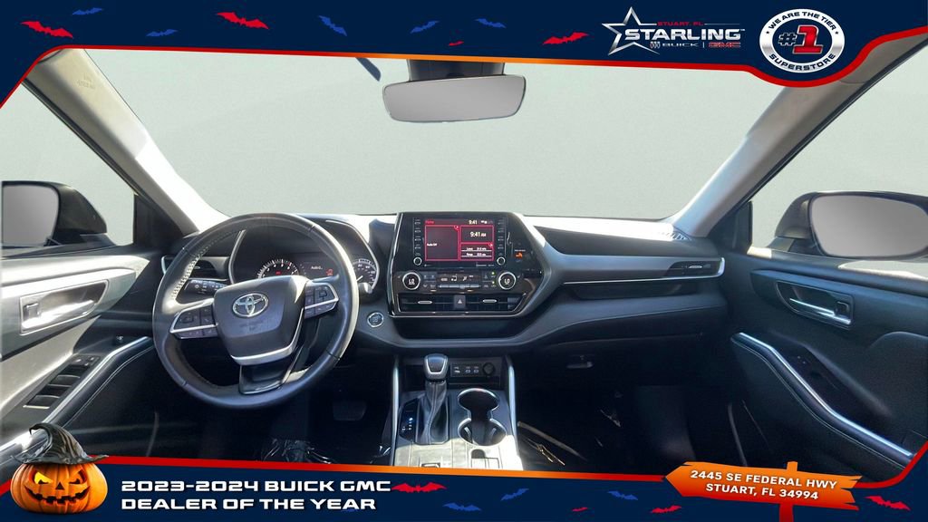 2022 Toyota Highlander XLE photo 29