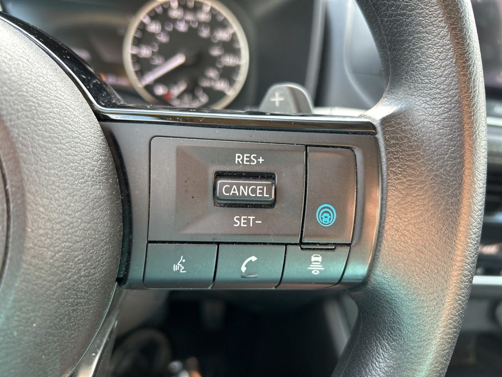 2023 Nissan Rogue SV photo 21
