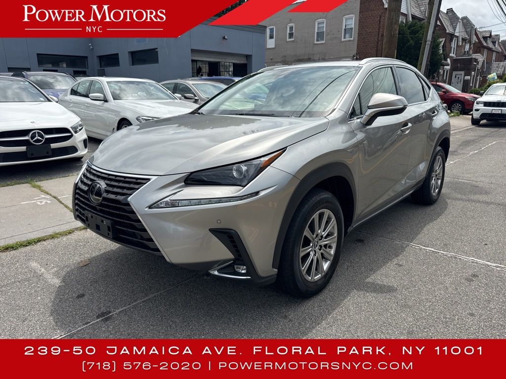 2021 Lexus NX 300's photo