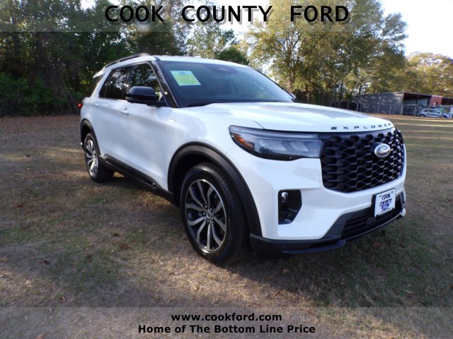 2026 Ford Explorer ST-LINE's photo
