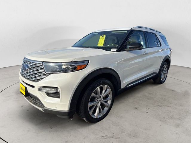 2021 Ford Explorer Platinum photo 4