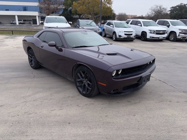 2020 Dodge Challenger SXT's photo