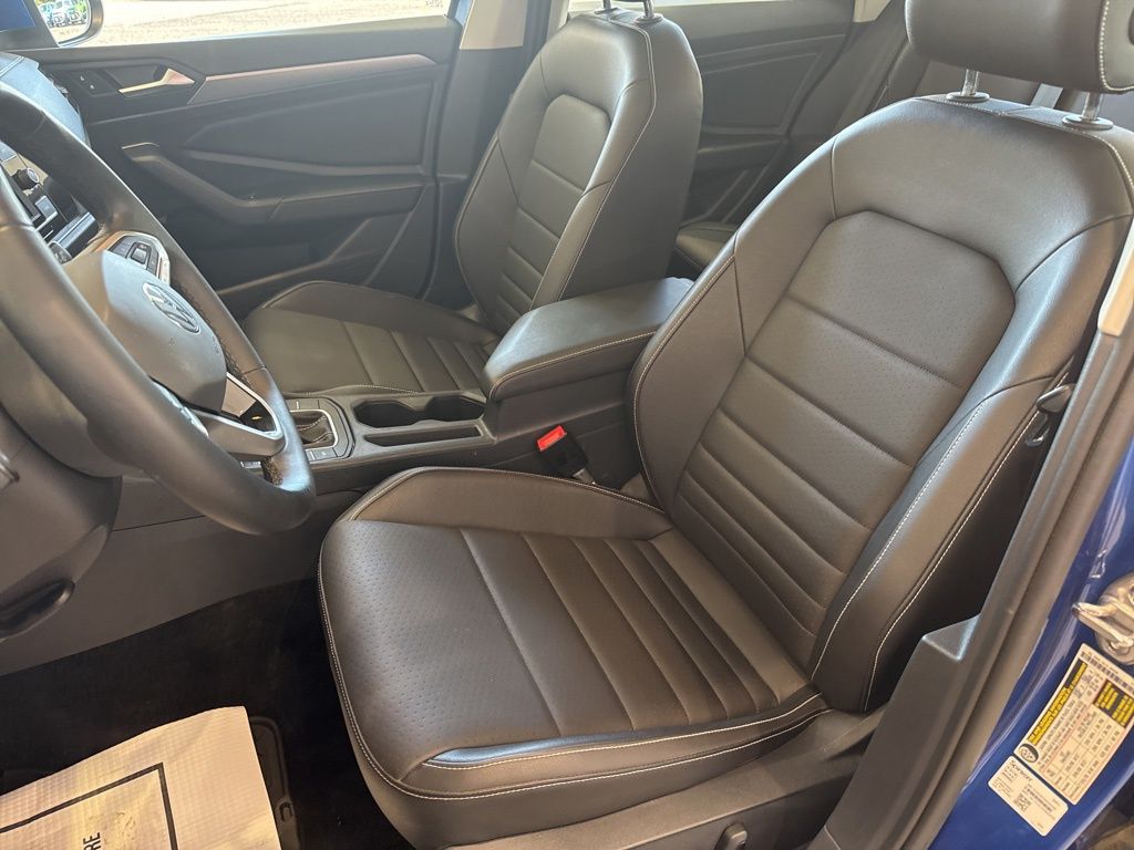 2024 Volkswagen Jetta 1.5T SE photo 11