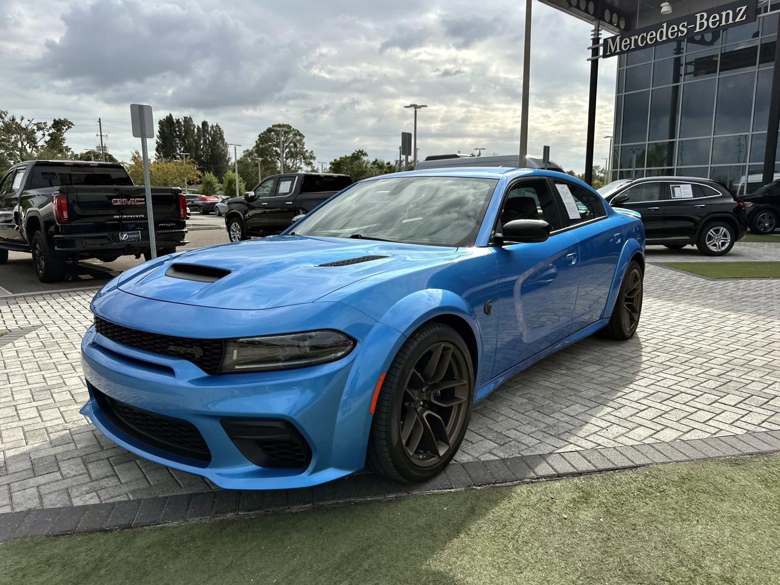 2023 Dodge Charger SRT8 Hellcat Widebody photo 7