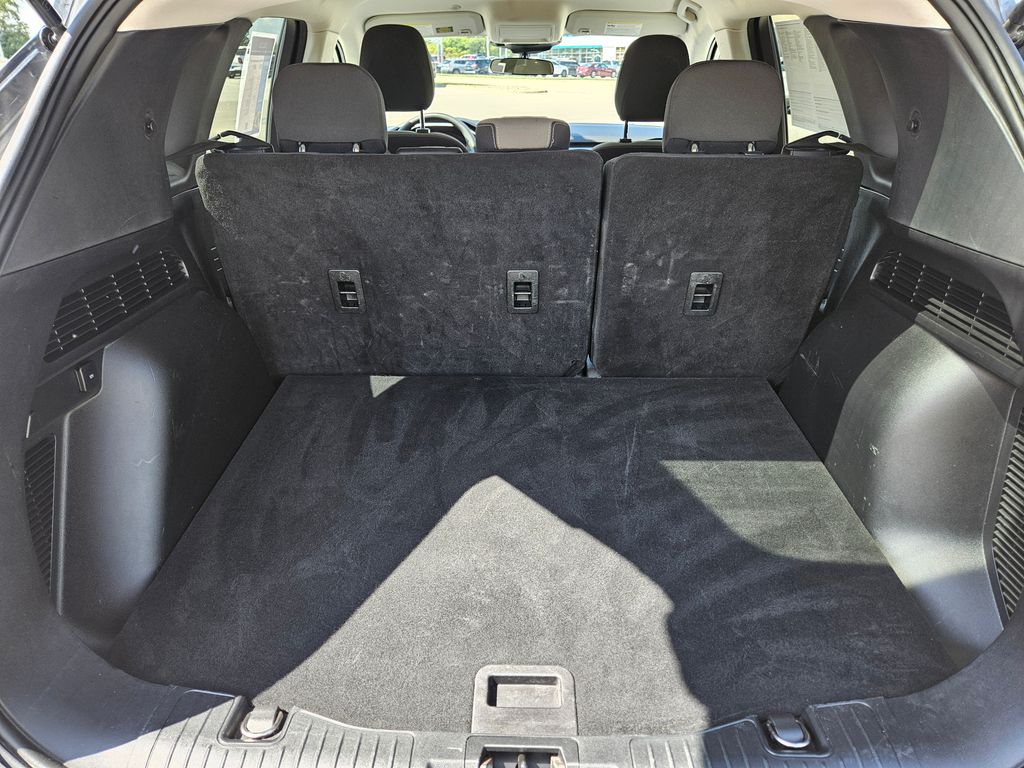 2022 Ford Escape Hybrid SE photo 26