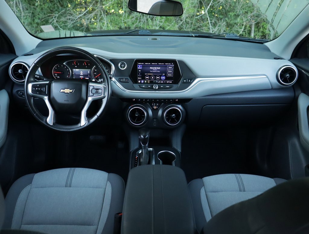 2020 Chevrolet Blazer 2LT photo 17