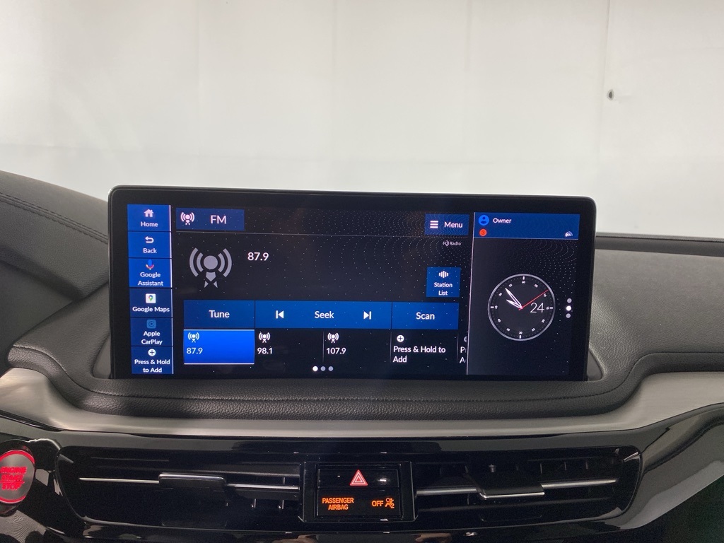 2025 Acura MDX SH-AWD photo 15