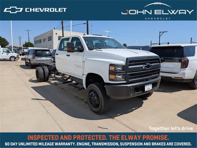 2025 Chevrolet Silverado 4500 Medium Duty Chassis Cab Work Truck's photo