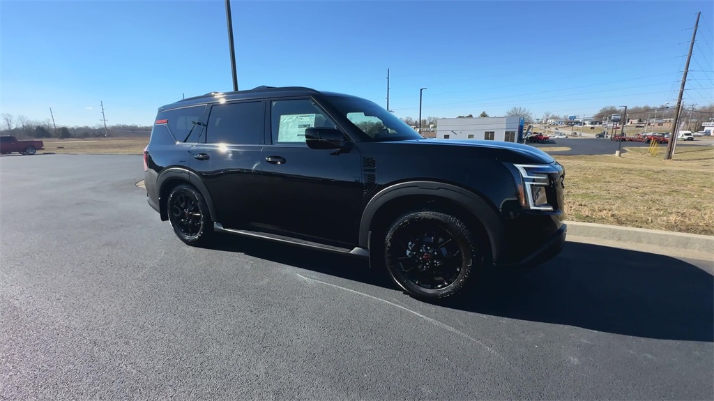 2025 Nissan Armada photo 2