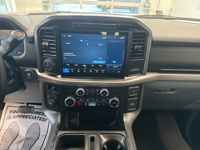 2025 Ford F-150 XLT photo 31
