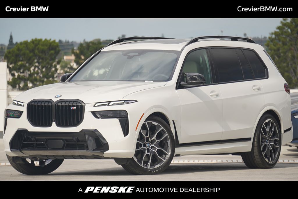 2026 BMW X7 M60i's photo
