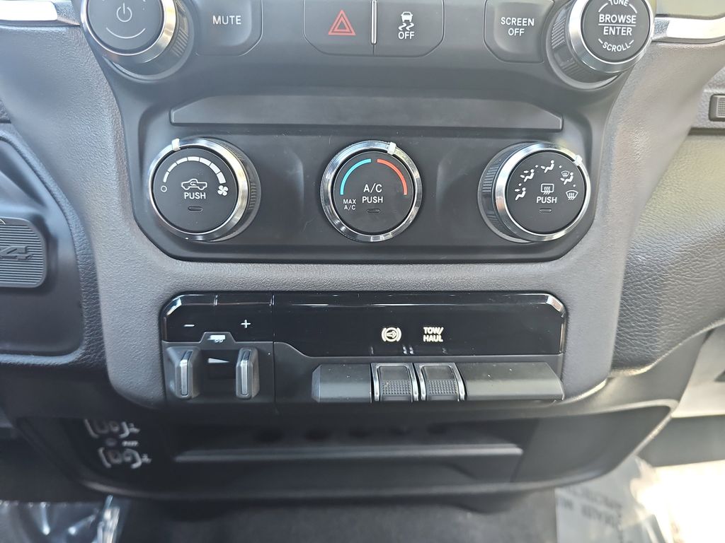 2024 Ram 2500 Big Horn photo 20