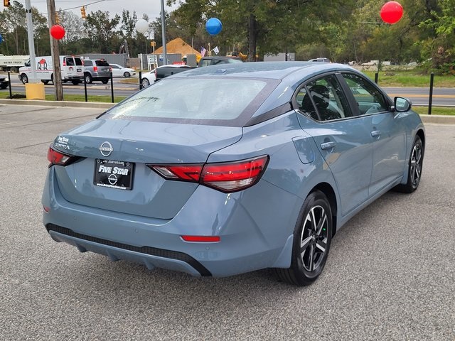 2025 Nissan Sentra SV photo 2
