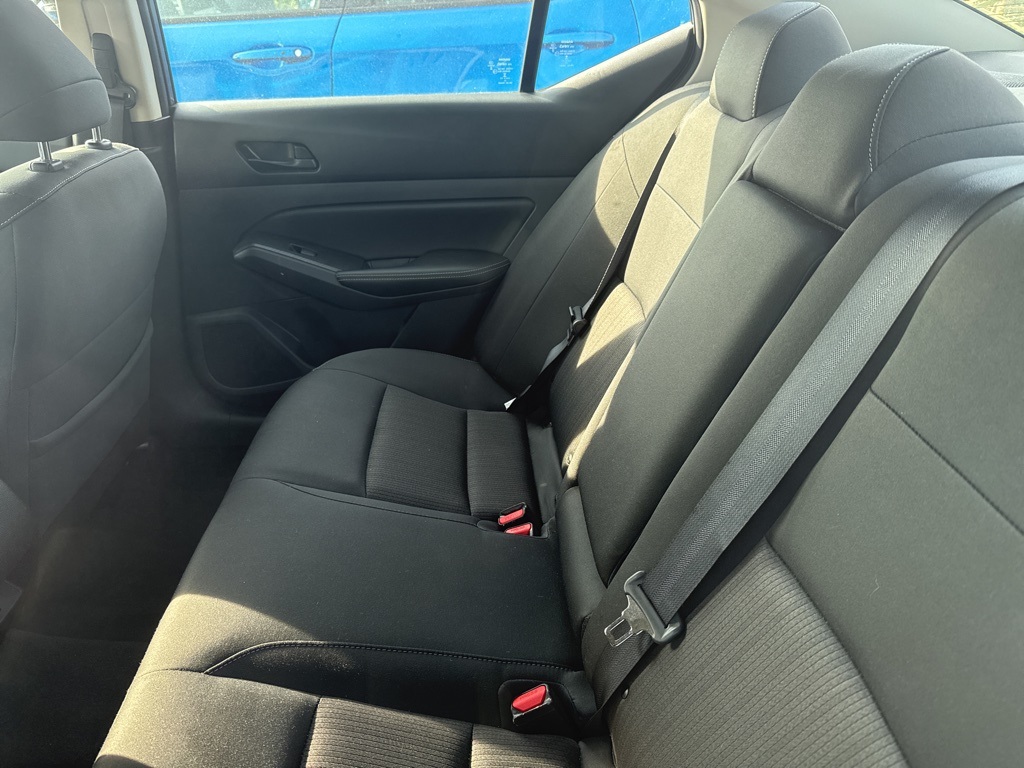 2024 Nissan Altima 2.5 SV photo 10
