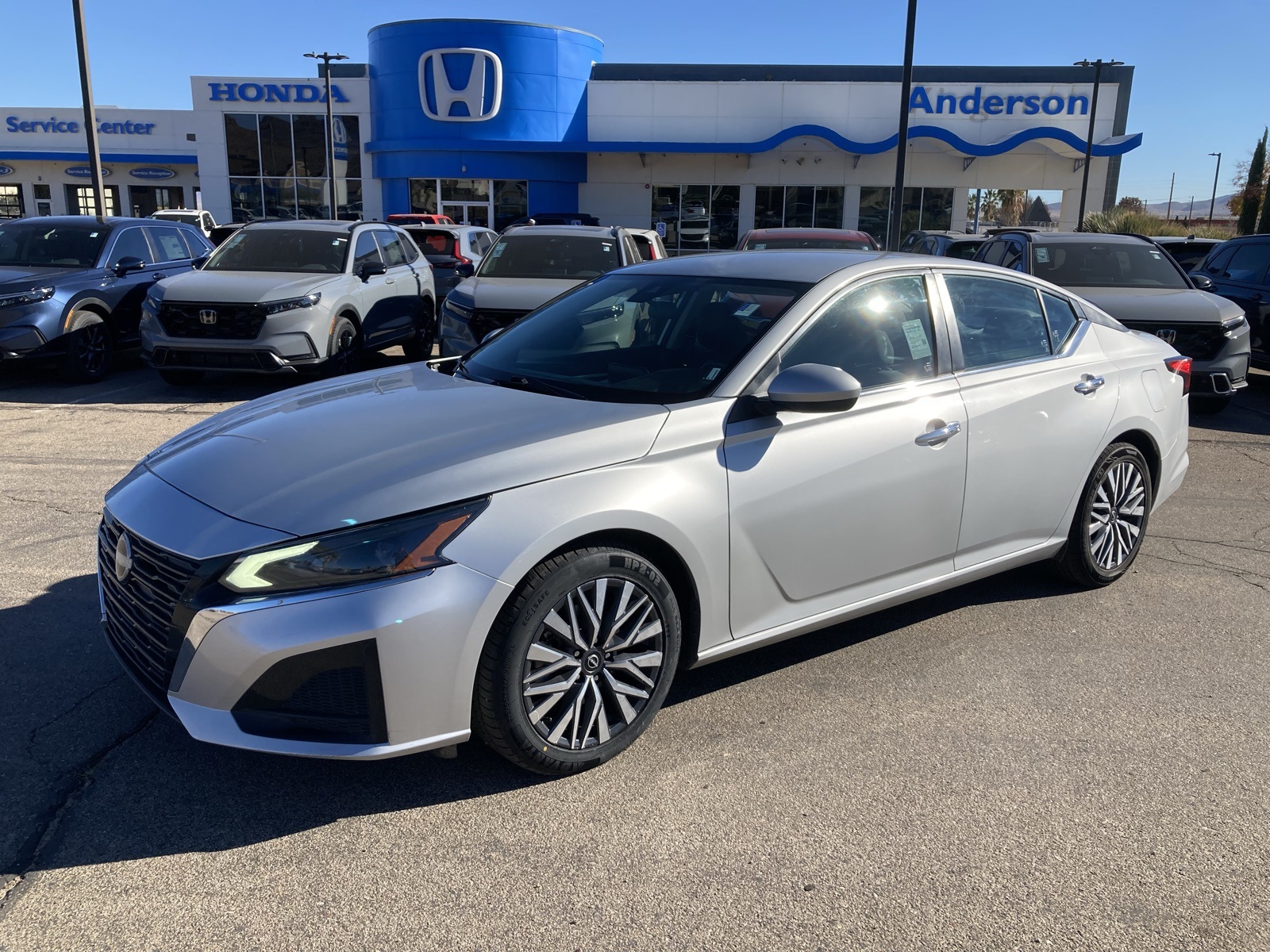 2023 Nissan Altima SV