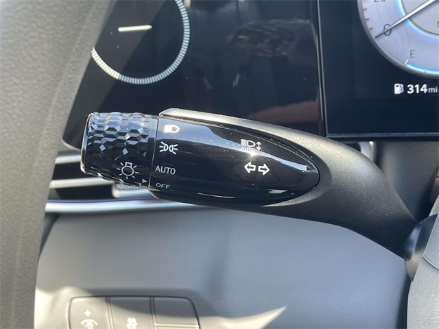 2024 Hyundai Elantra SEL photo 29