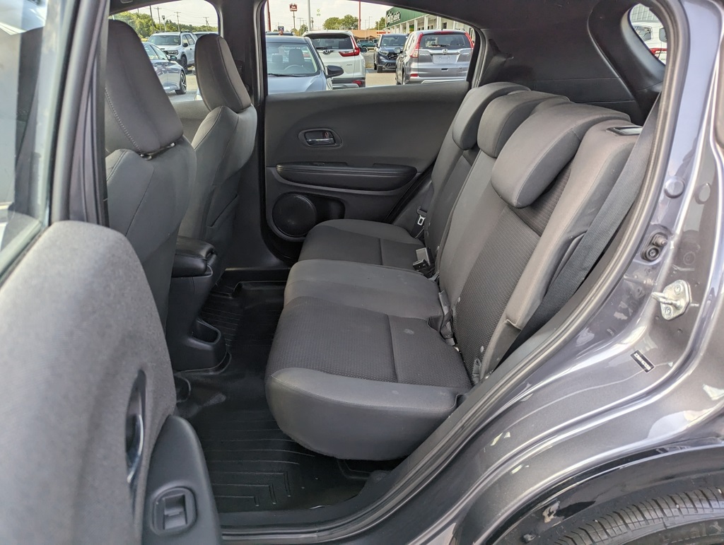 2019 Honda HR-V Sport photo 3