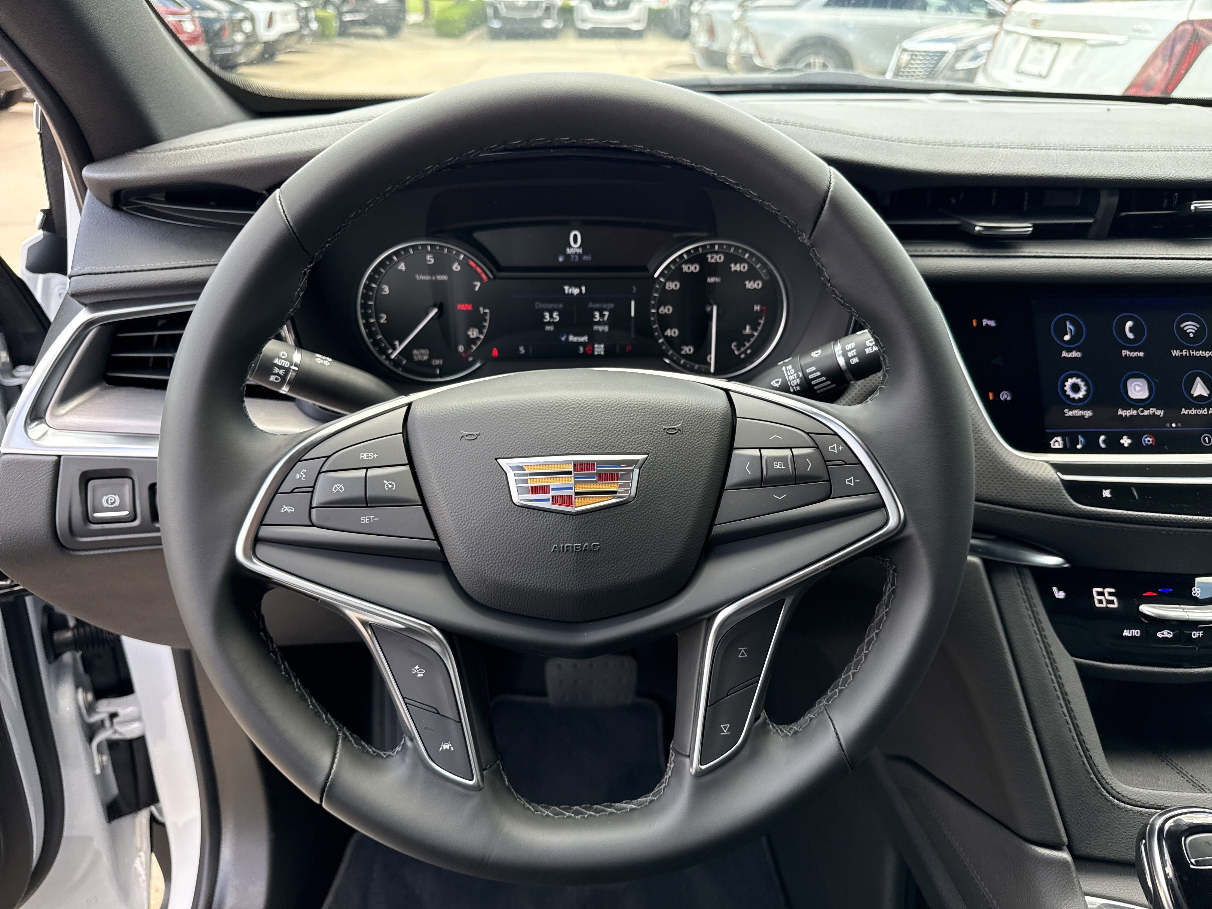 2025 Cadillac XT5 Luxury photo 11
