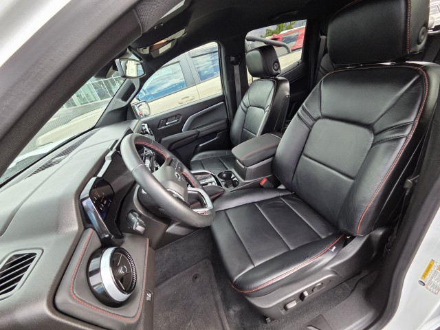2023 Chevrolet Colorado Z71 photo 40