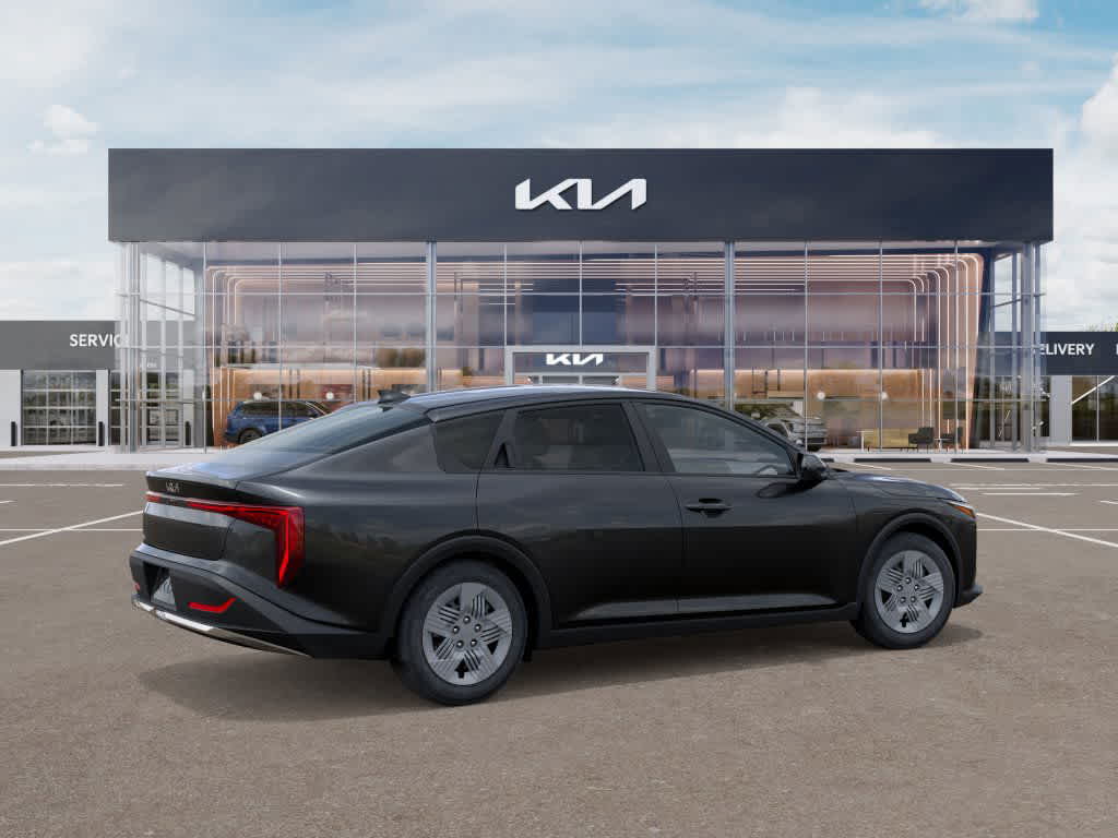 2025 Kia K4 LX photo 9