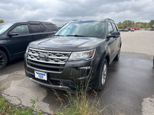 2018 Ford Explorer XLT photo 3