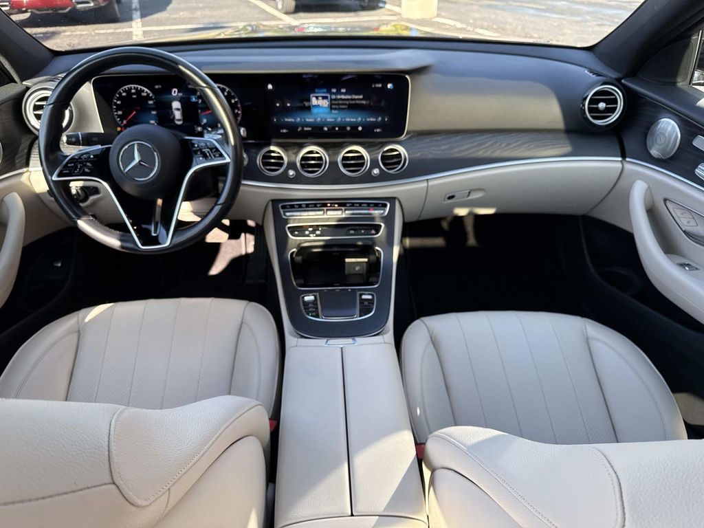 2022 Mercedes Benz E 350 4MATIC photo 13