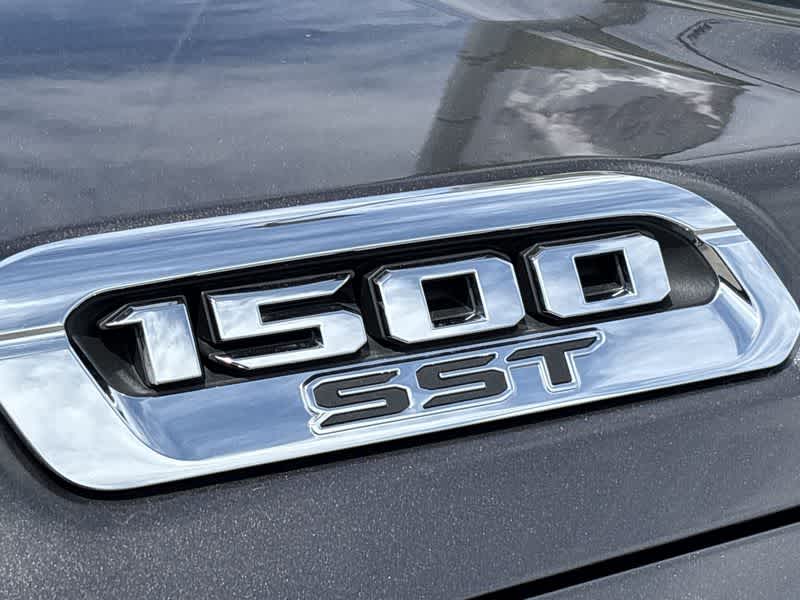 2025 Ram 1500 Big Horn photo 11