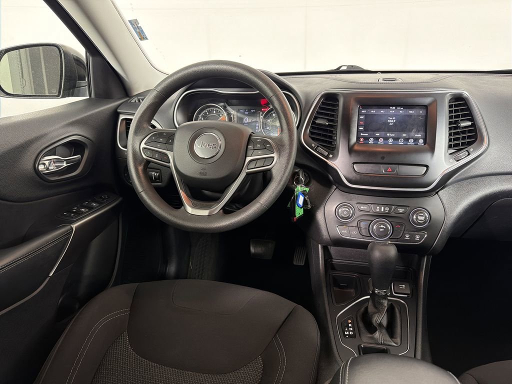 2020 Jeep Cherokee Latitude photo 20