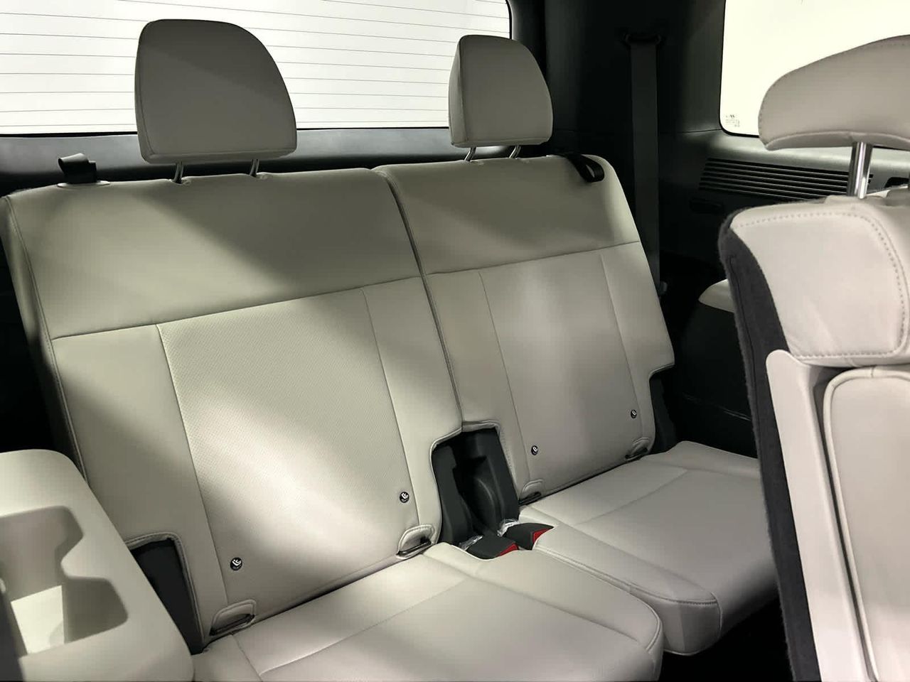 2025 Hyundai Santa Fe SEL photo 44