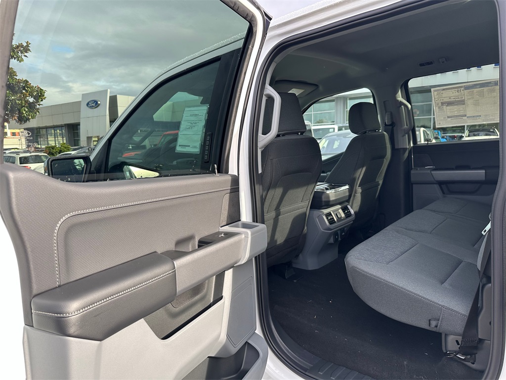 2024 Ford F-150 XLT photo 17