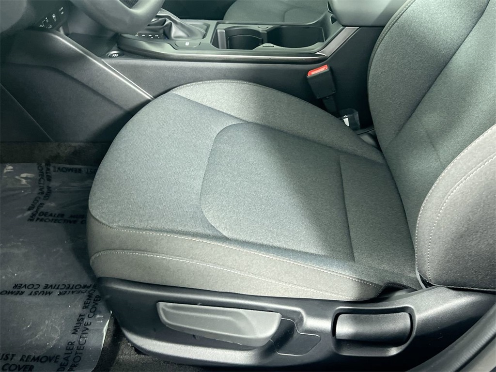 2025 Kia K4 LXS photo 11