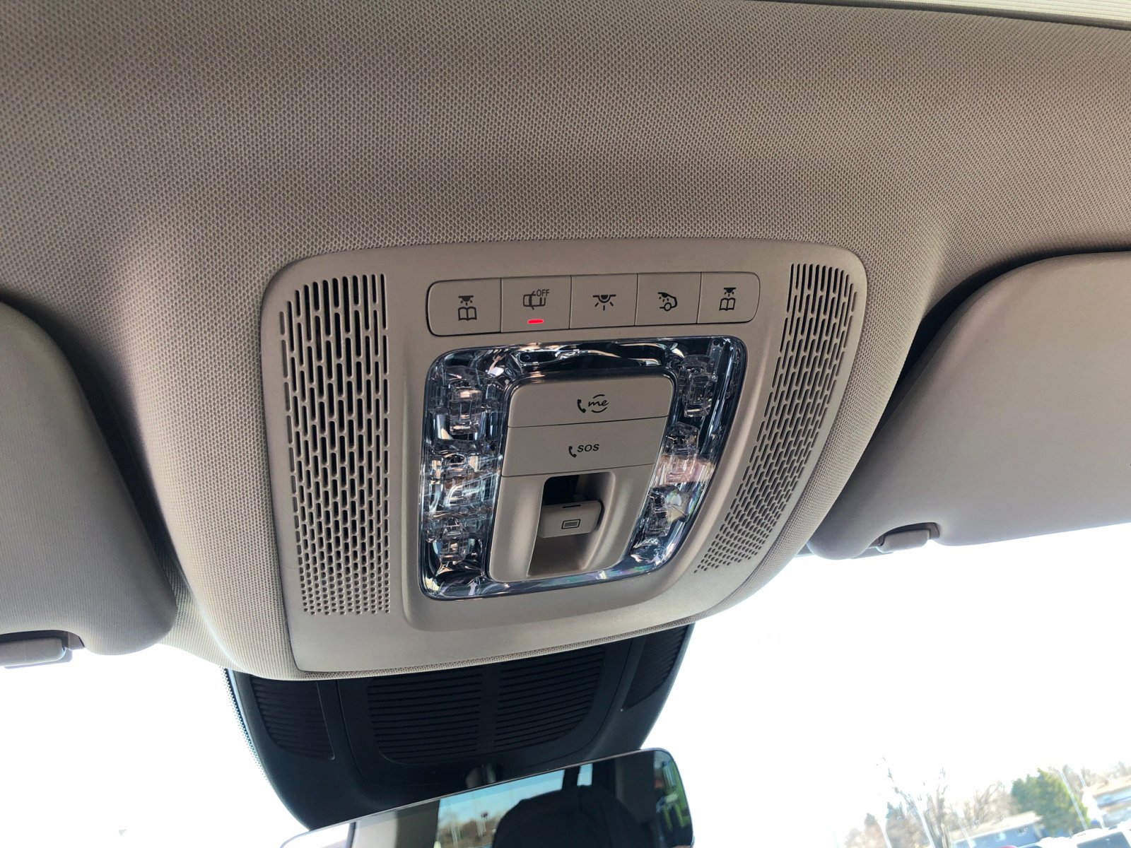 2025 Mercedes Benz GLS 450 4MATIC photo 17