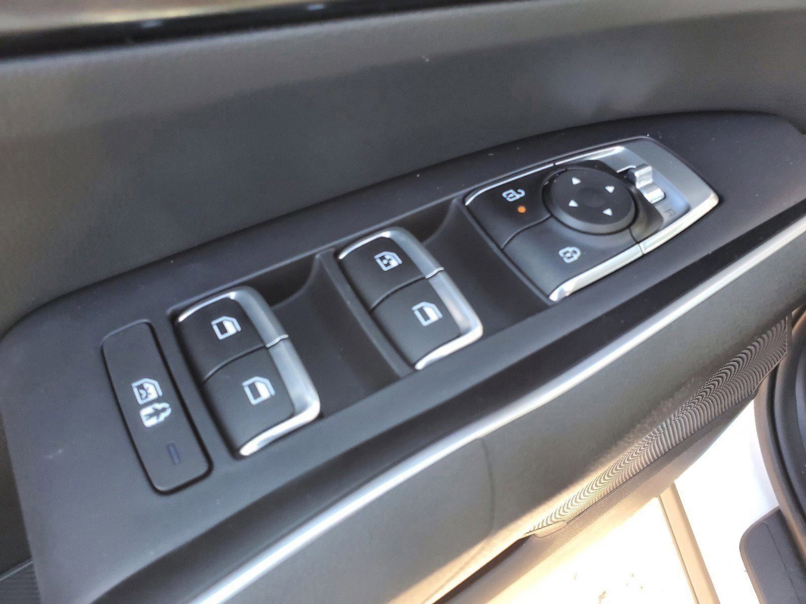 2025 Kia Sorento S photo 15