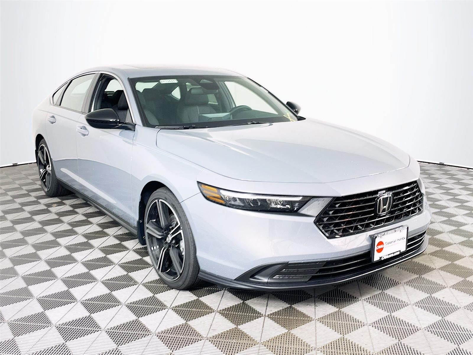 2025 Honda Accord Hybrid Sport's photo