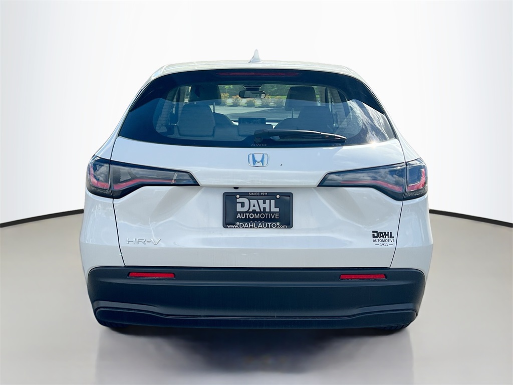 2025 Honda HR-V LX photo 6