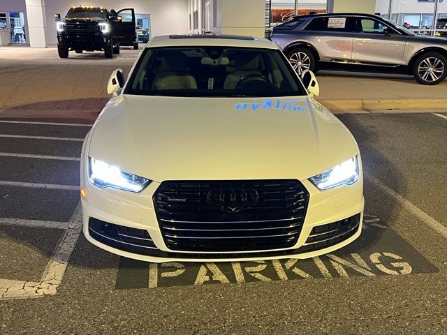 2016 Audi A7 Prestige photo 2