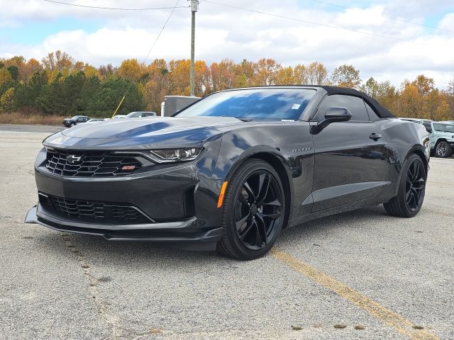 2024 Chevrolet Camaro 1LT's photo