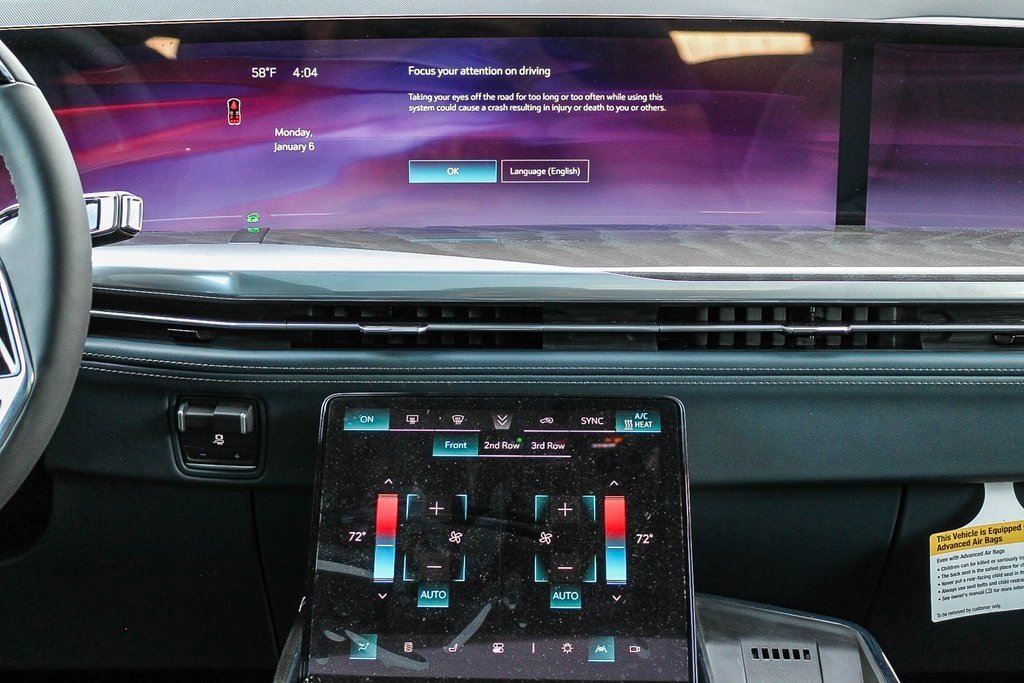 2025 Cadillac Escalade IQ Sport photo 9
