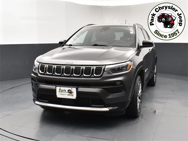 Used 2023 Jeep Compass Limited with VIN 3C4NJDCN9PT538162 for sale in Burnsville, Minnesota
