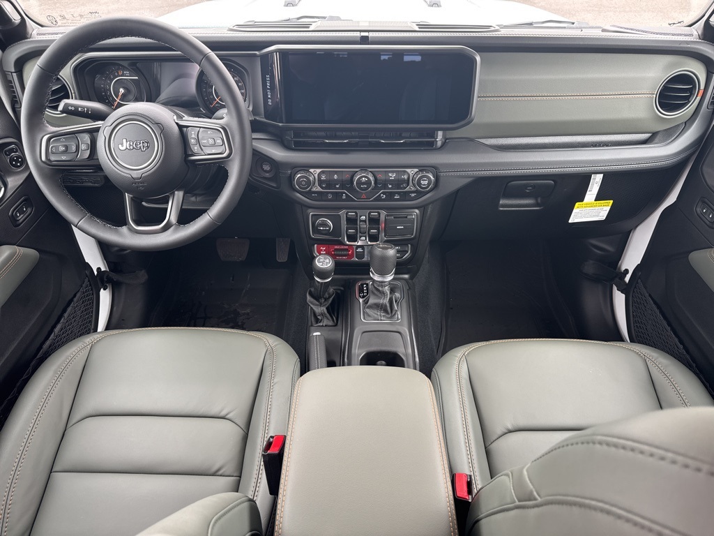 2025 Jeep Gladiator Mojave photo 25
