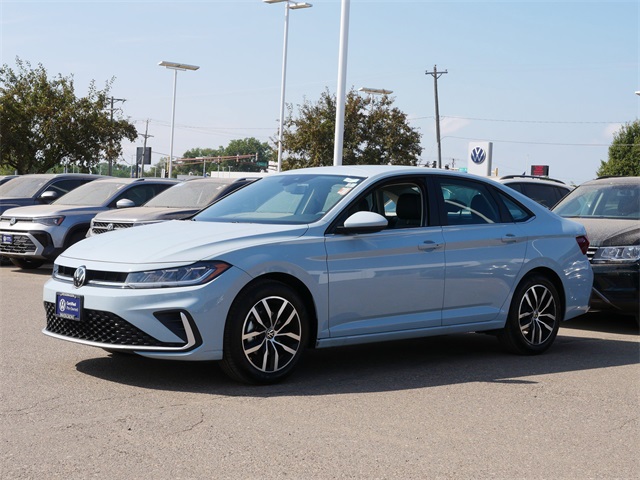 2025 Volkswagen Jetta 1.5T SE photo 2