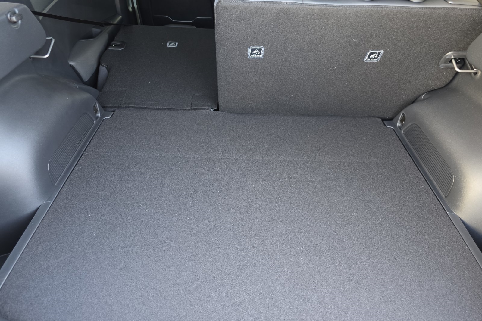 2025 Kia Niro EV Wind photo 11