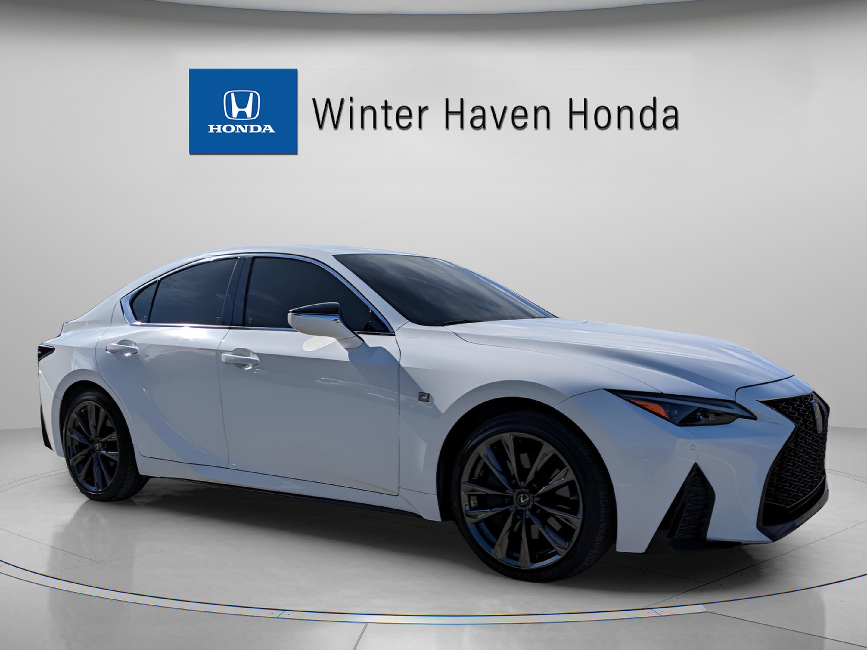 2021 Lexus IS 350 F SPORT's photo