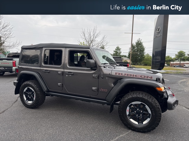 2022 Jeep Wrangler Unlimited Rubicon's photo