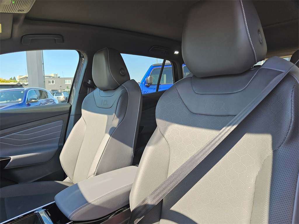 2024 Volkswagen ID.4 Pro S photo 23