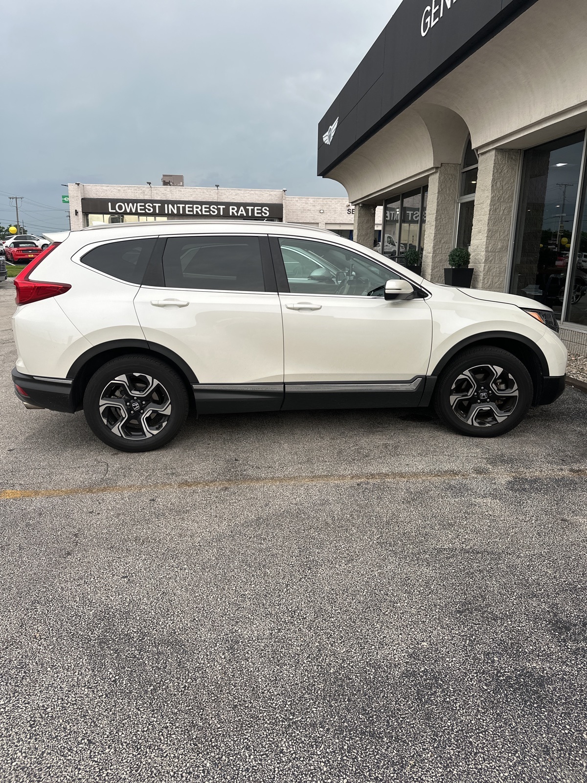2018 Honda CR-V Touring photo 4