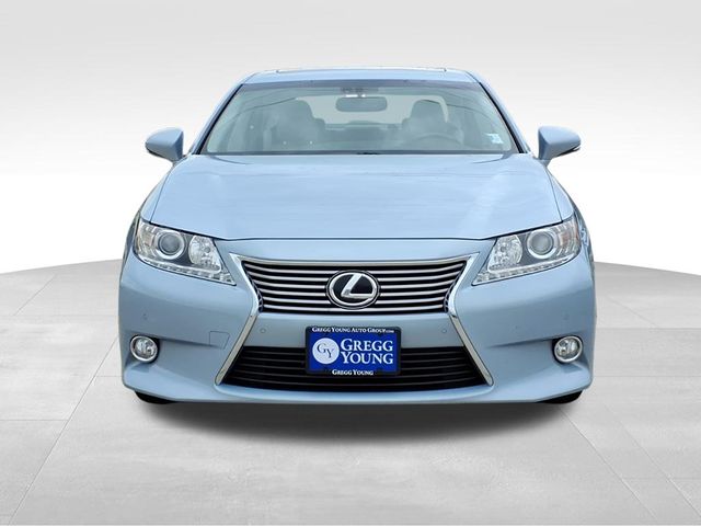 2013 Lexus ES 350 photo 2