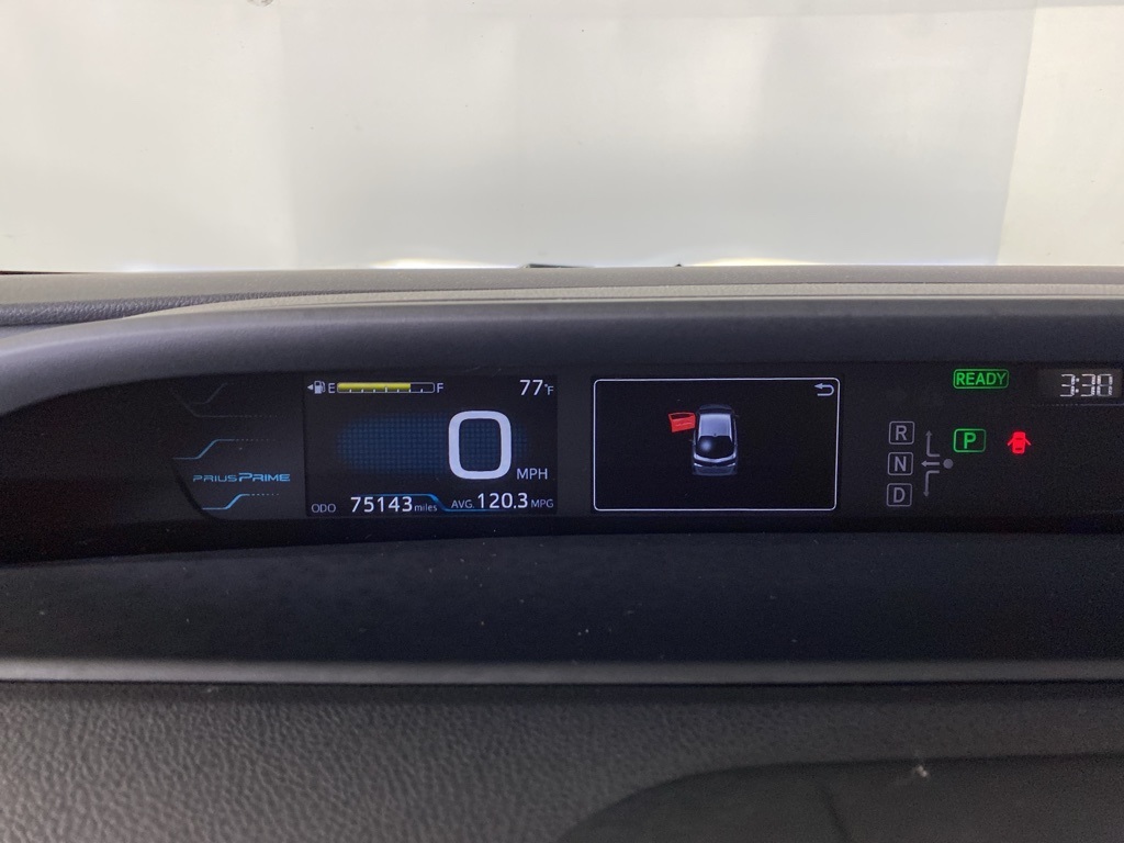 2017 Toyota Prius Prime Premium photo 23