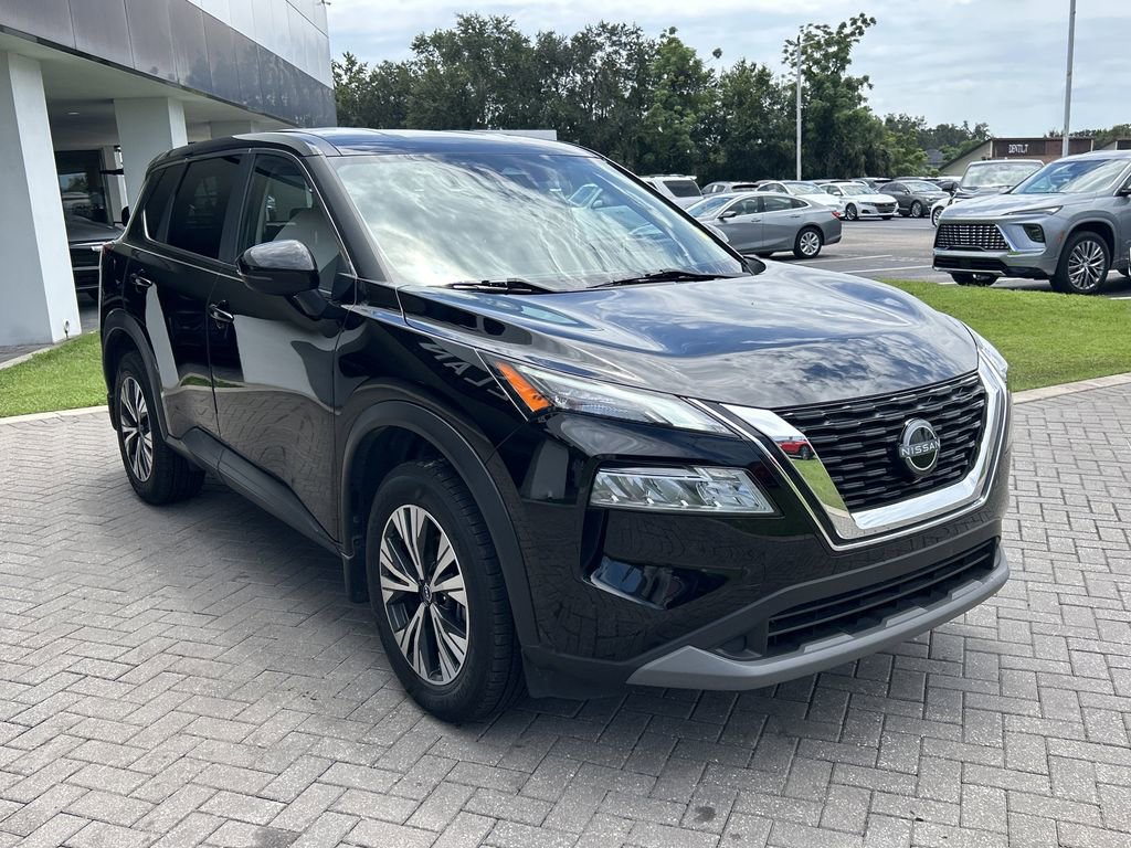2023 Nissan Rogue SV photo 7