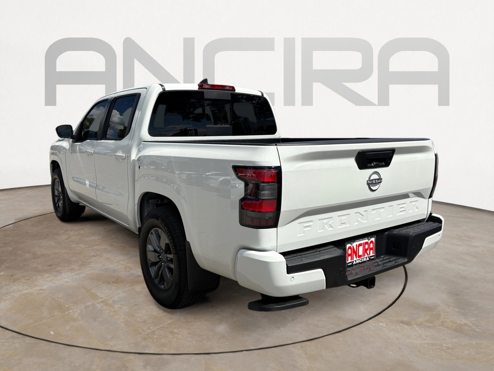 2026 Nissan Frontier SV photo 4